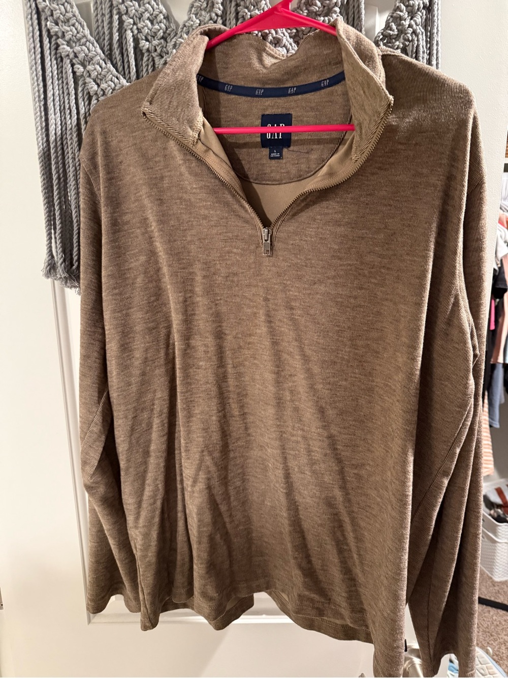 GAP Men's Brown Half-Zip Pullover Sweater